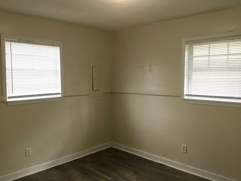 Building Photo - 3139 Lightfoot Mill Rd