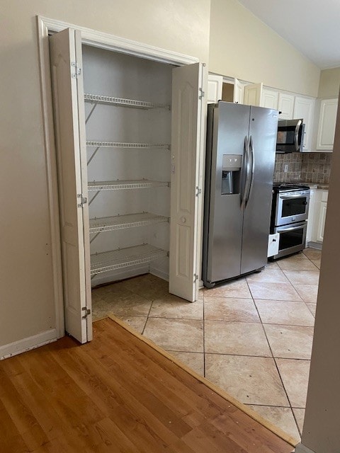 Building Photo - 1319 Blakemore Ct