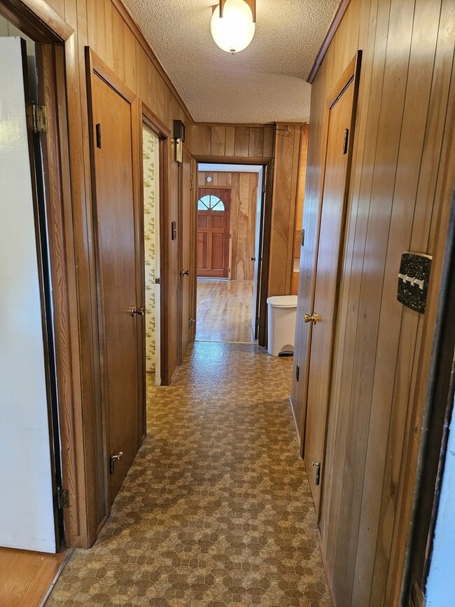 Building Photo - 318 Hammond St