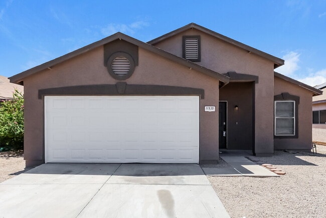 Building Photo - 11535 W Windrose Ave