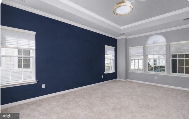 Building Photo - 124 Ridgway Dr