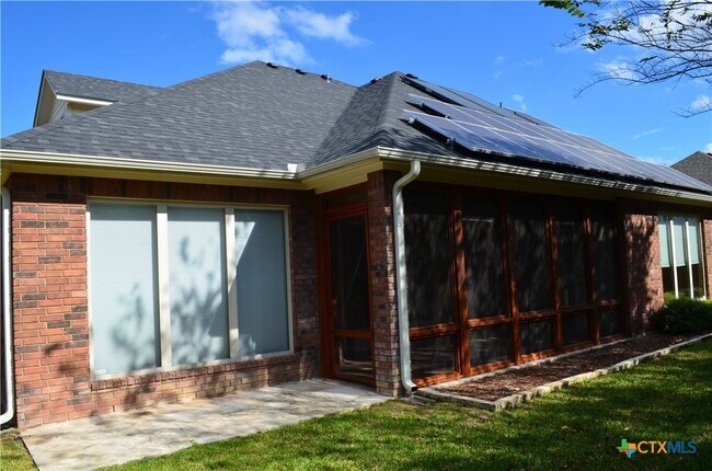 Building Photo - 1804 Iron Jacket Trail