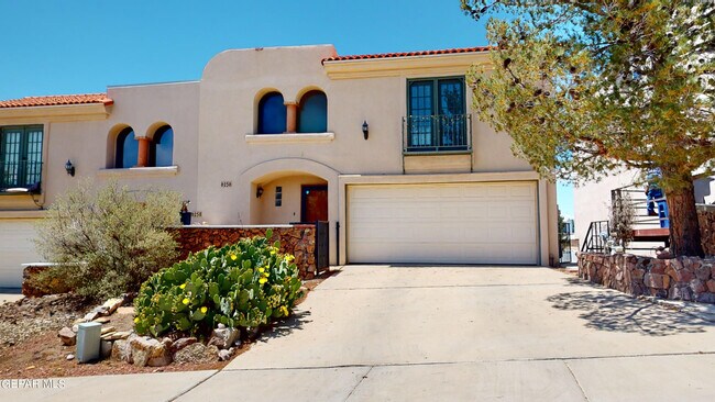 Building Photo - 6256 Escondido Dr