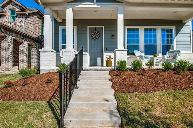 Building Photo - 2408 Elm Pl