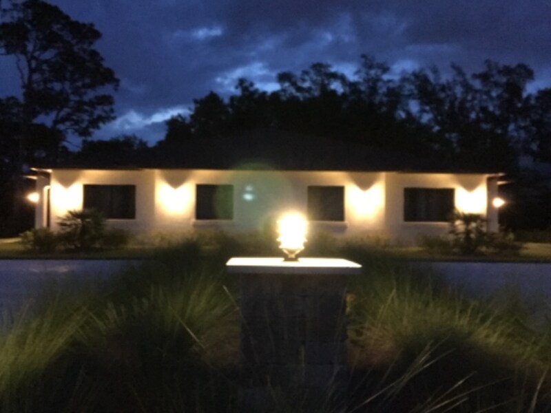 Building Photo - 4412 Vanda Dr