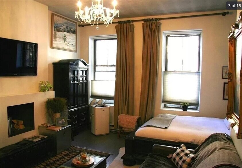 Building Photo - 82 Berkeley St