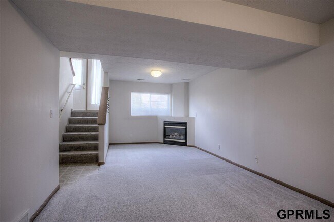 Building Photo - 13520 Westport Cir