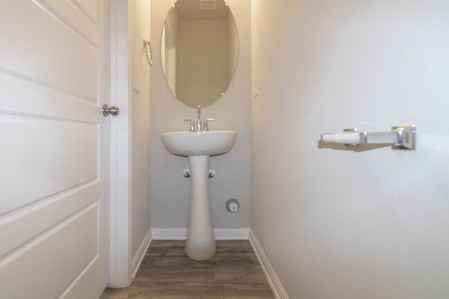 Building Photo - 11608 Landseer Dr