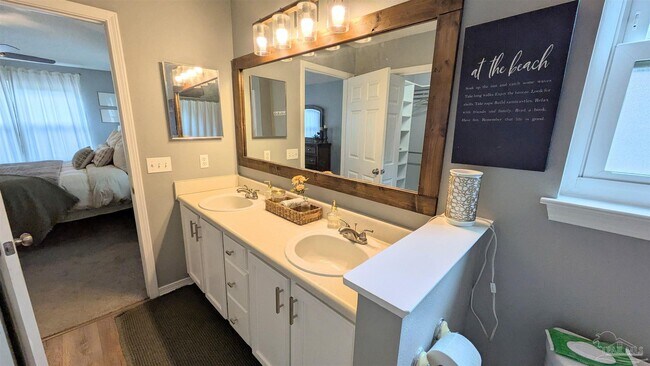 Building Photo - 3079 Flintlock Dr