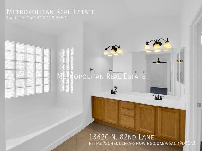 Building Photo - 13620 N 82nd Ln