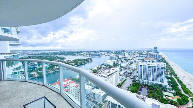 Building Photo - 6365 Collins Ave