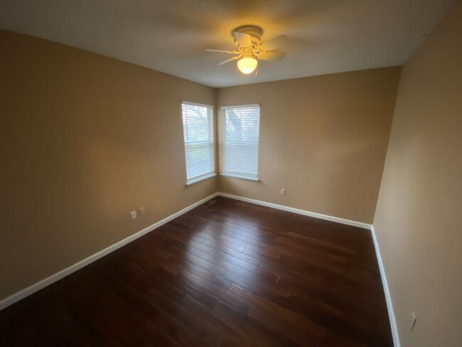 Building Photo - NW Reno - Summit Ridge - 4 Bed 2.5 Bath