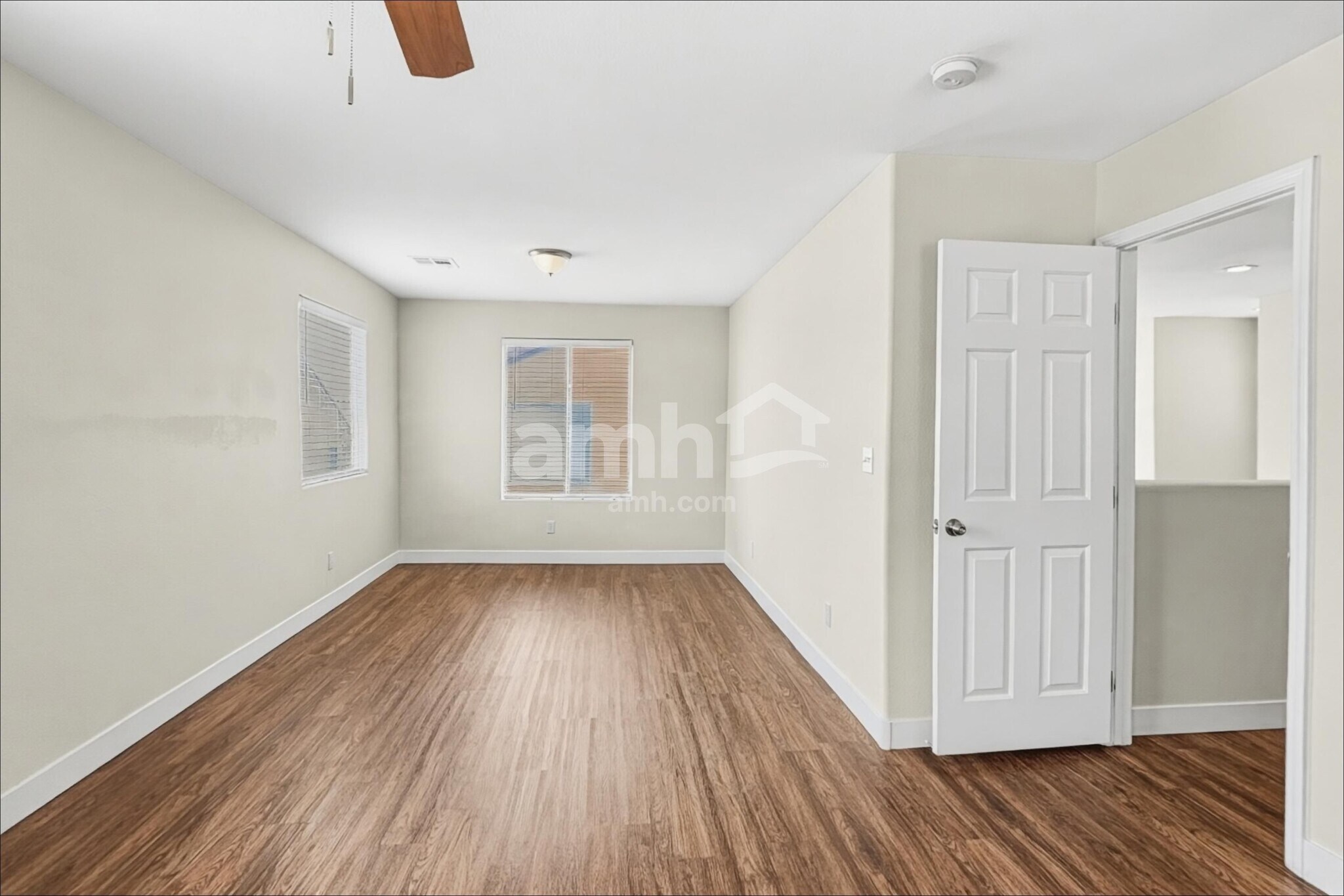 Building Photo - 9438 Havasu Canyon Ave