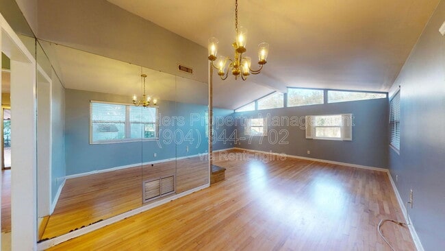 Building Photo - 3950 San Clerc Rd