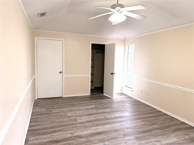 Building Photo - 3424 Tina St