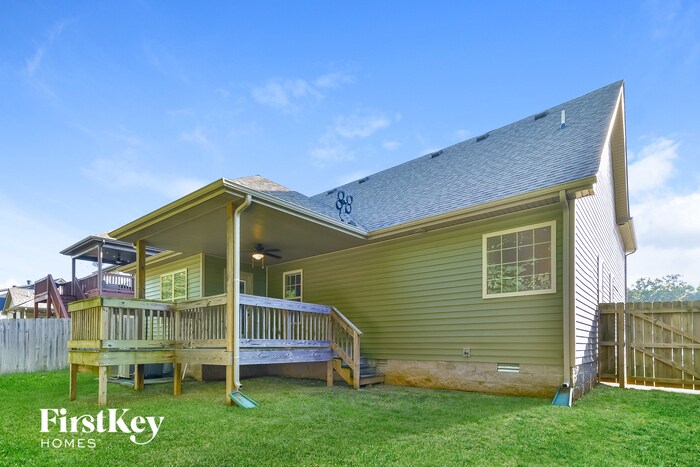 Building Photo - 3682 Fox Tail Dr
