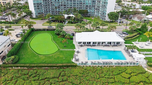 Building Photo - 333 NE 21st Ave