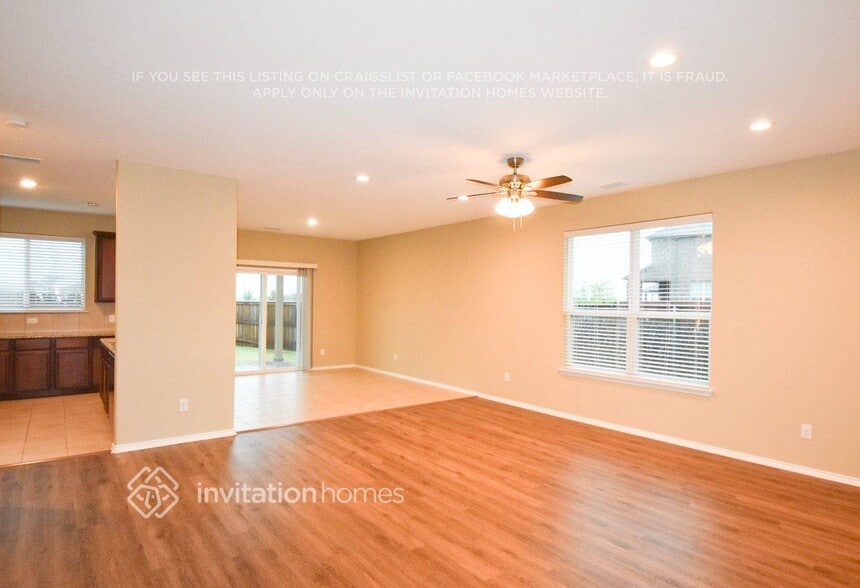 Building Photo - 2106 Slow Stream Dr