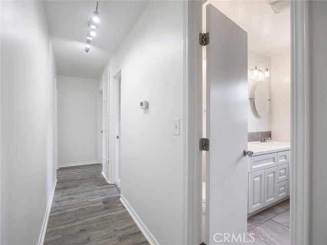 Building Photo - 7551 Quimby Ave