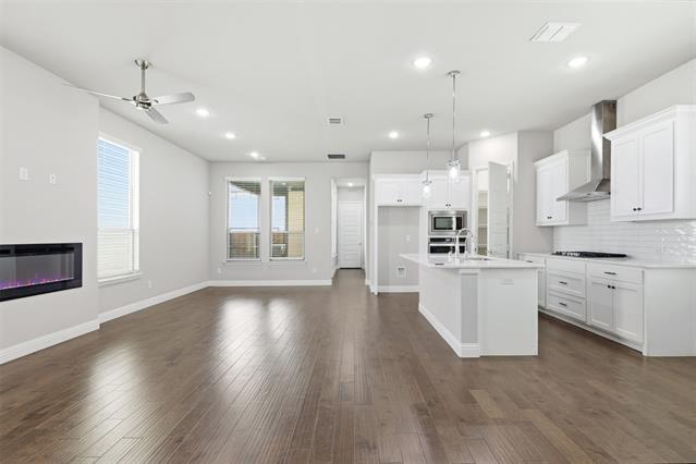 Building Photo - 4126 Hap Arnold Mews