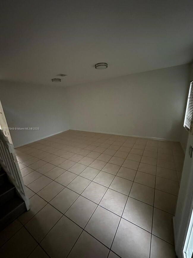 Building Photo - 8271 SW 29th St