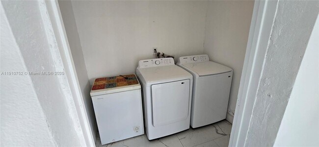 Building Photo - 12140 SW 218th St