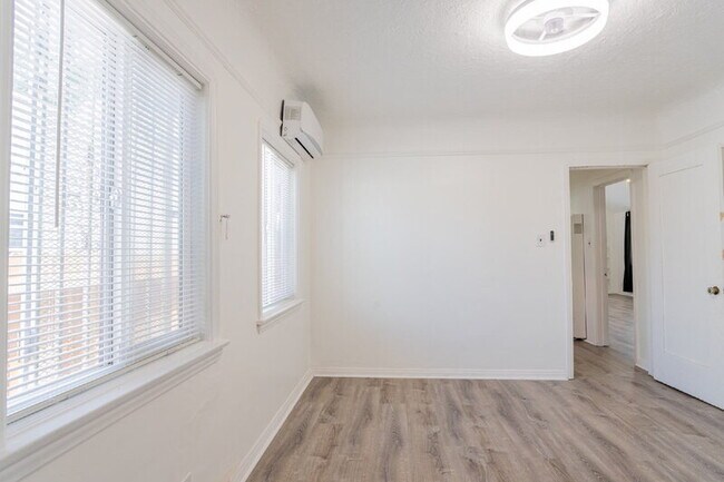 Building Photo - 6765 Lemon Ave