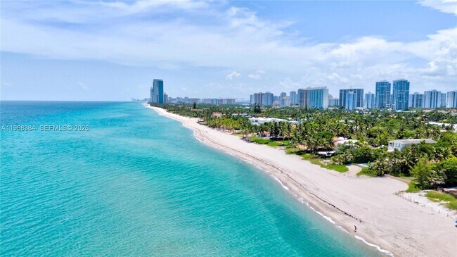 Building Photo - 3180 S Ocean Dr