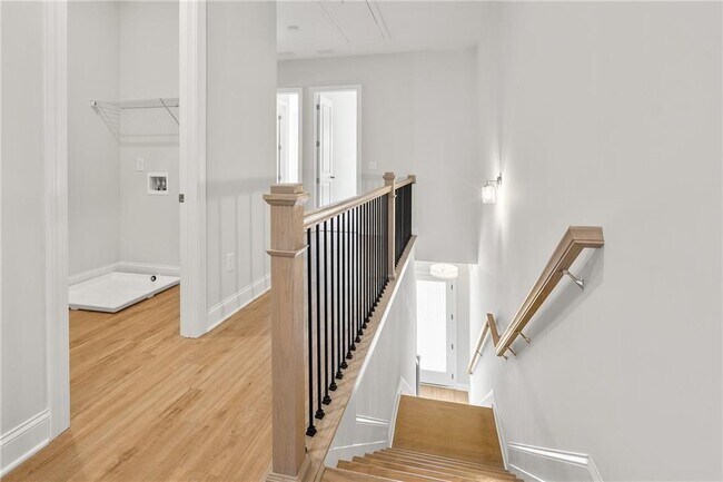 Building Photo - 708 Stickley Oak Way