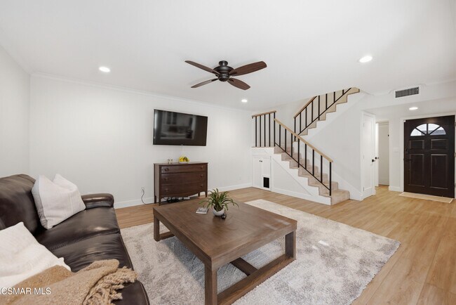 Building Photo - 5841 Cape Horn Dr