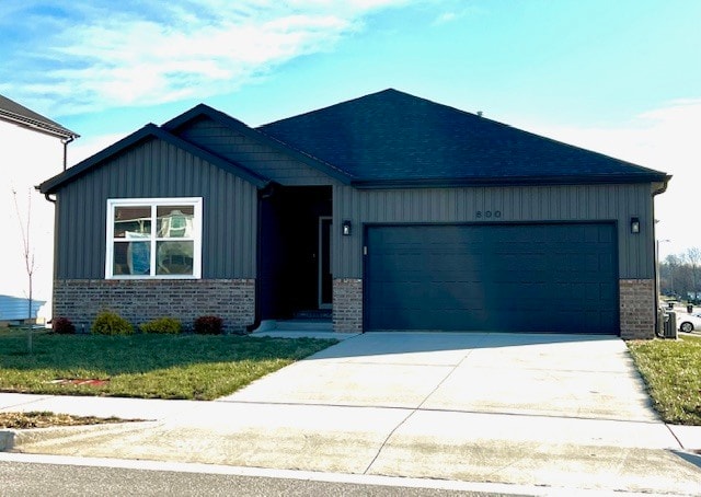 Building Photo - 800 Hoffman Hills Blvd