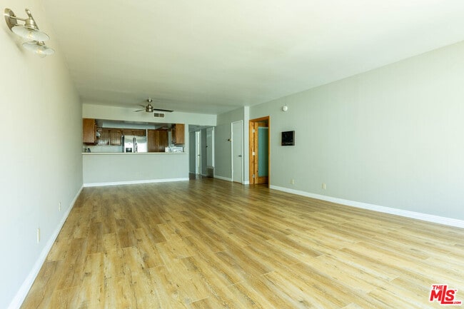 Building Photo - 5125 Harold Way