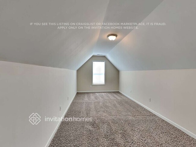 Building Photo - 429 McCarthy Dr