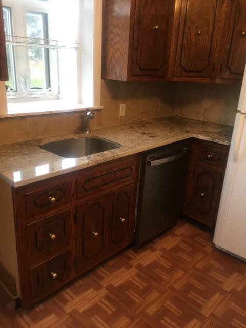 Building Photo - 67 E Hawthorne Ave