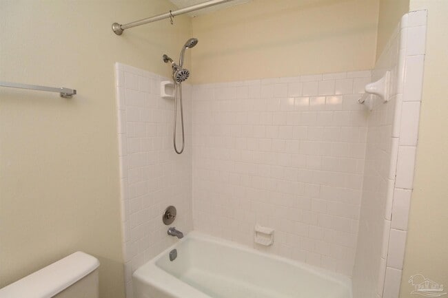 Building Photo - 7859 Bay Meadows Dr