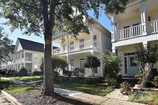 Building Photo - 5111 Alysheba Dr
