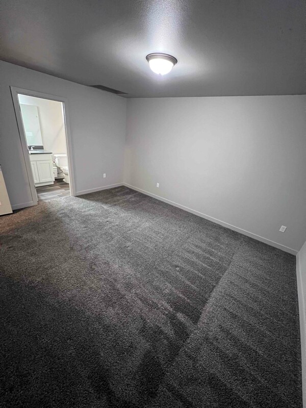 Building Photo - 2507 Ronan St