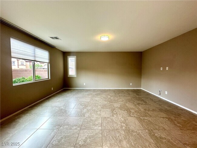 Building Photo - 7428 Amesbury St