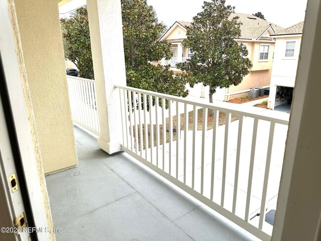 Building Photo - 1723 Forest Lake Cir W