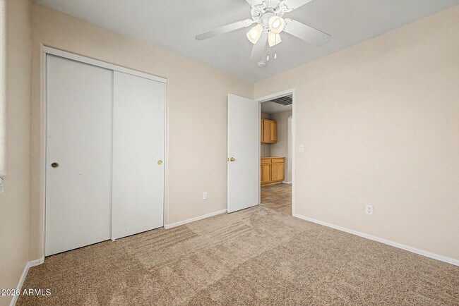 Building Photo - 8151 W Tonto Ln
