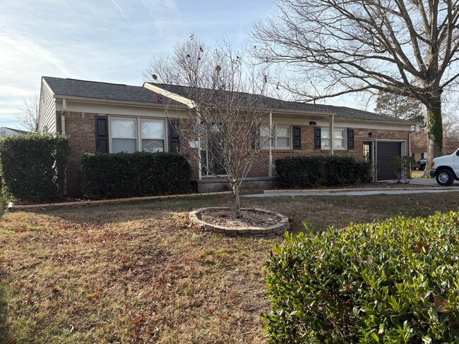 Building Photo - Beautiful updated home with new flooring and fresh paint