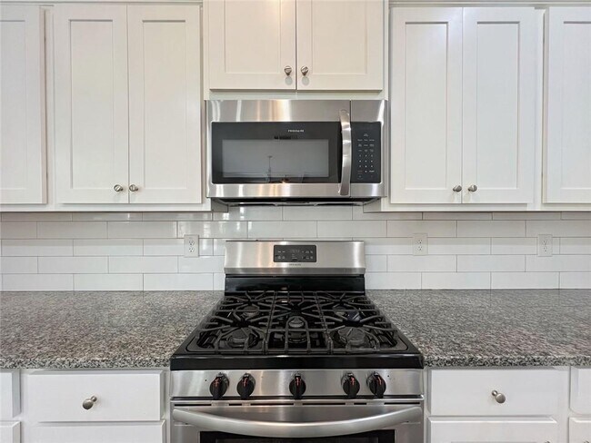 Building Photo - 1721 Cobblefield Cir