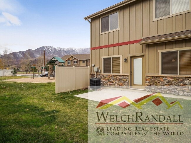 Building Photo - Mountain Green Townhome