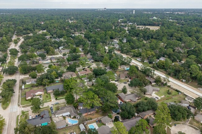 Building Photo - 12319 Campos Dr