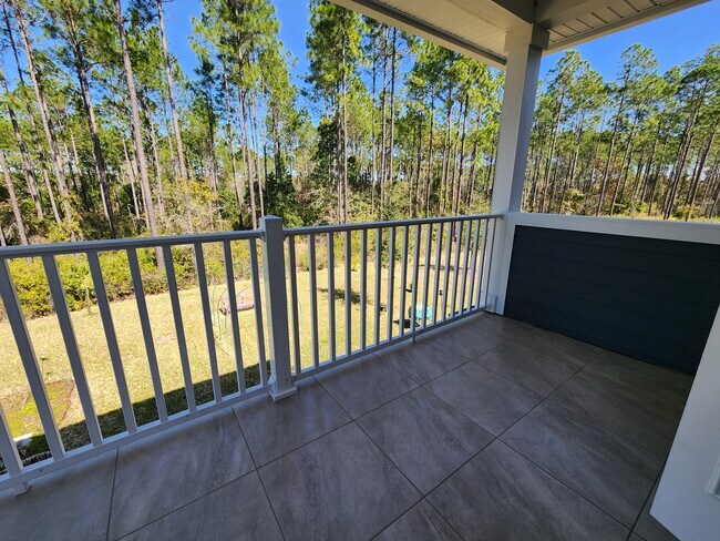 Building Photo - 285 Holly Forest Dr