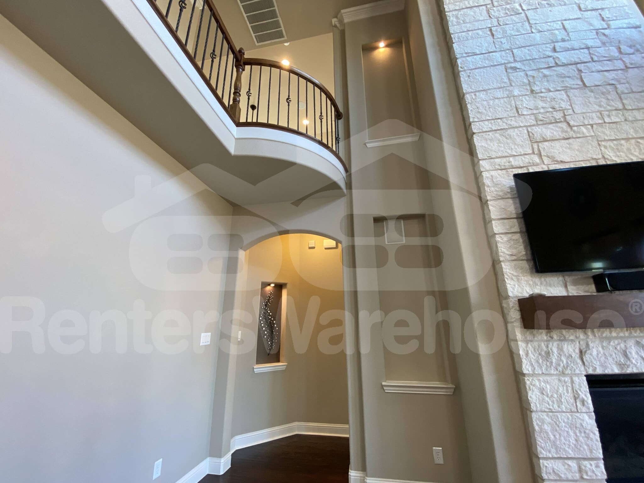 Building Photo - 14282 Carly Ln