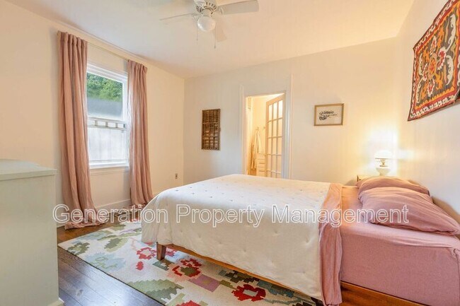 Building Photo - 303 Shawnee Trail