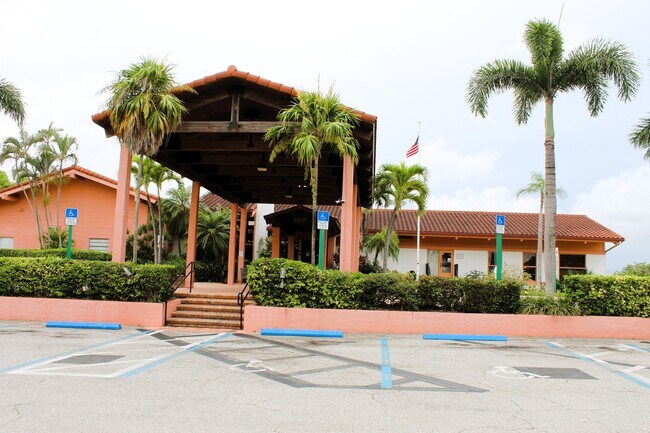 Building Photo - 13283 Pineapple Palm Ct