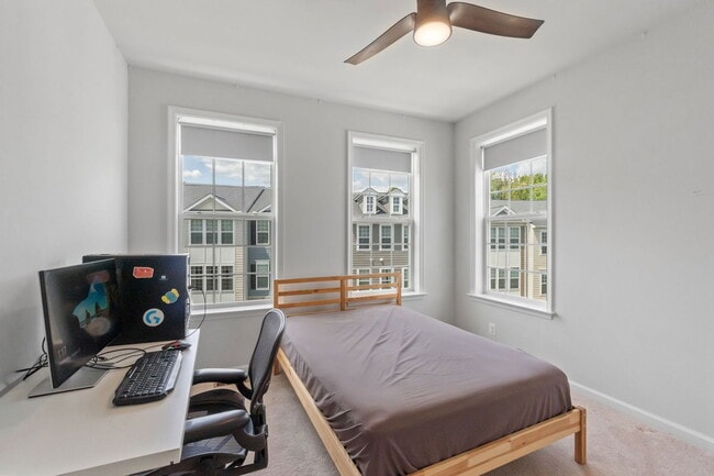 Building Photo - 8121 Wistar Creek Dr