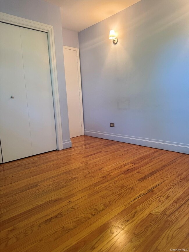 Building Photo - 5629 Sylvan Ave